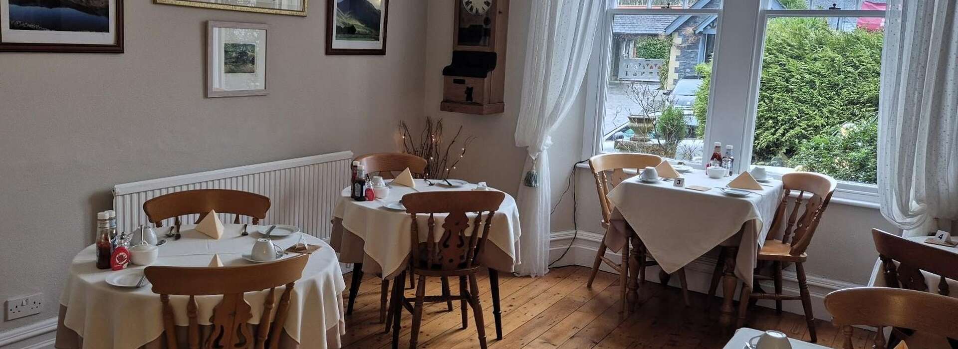 Breakfast room at Denehurst Guest House